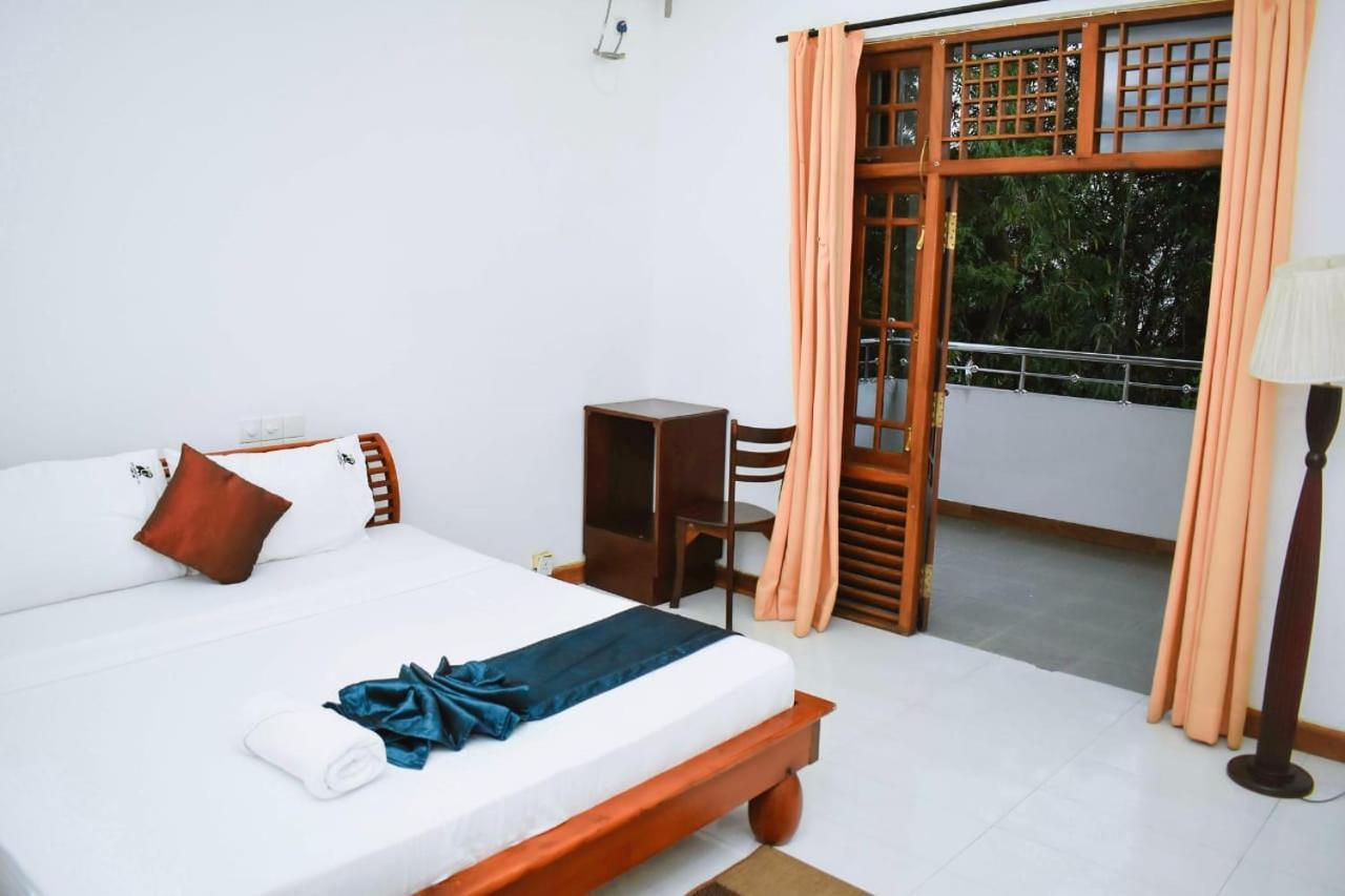 Hotel Sobana Udawalawe Exterior foto