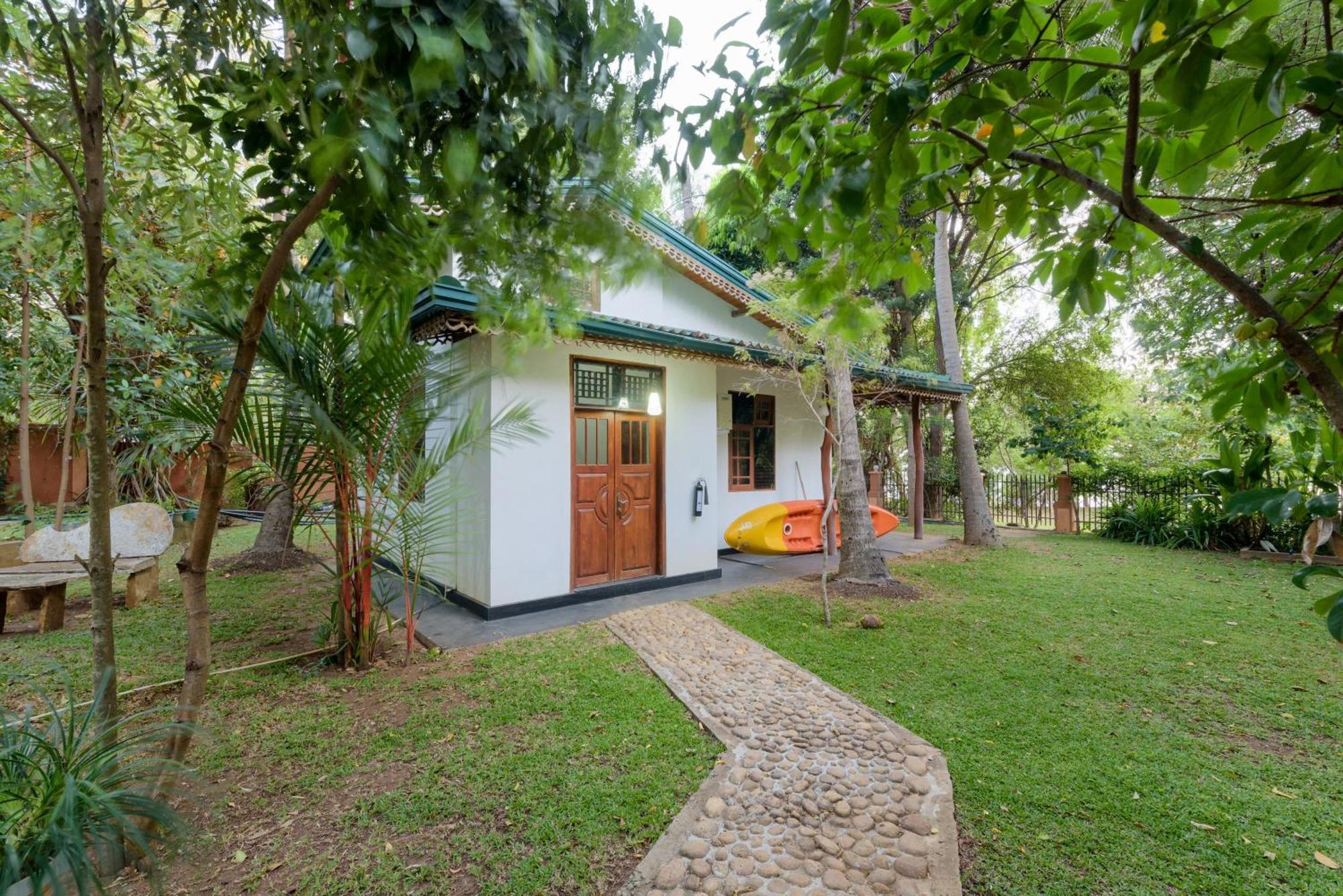 Hotel Sobana Udawalawe Exterior foto
