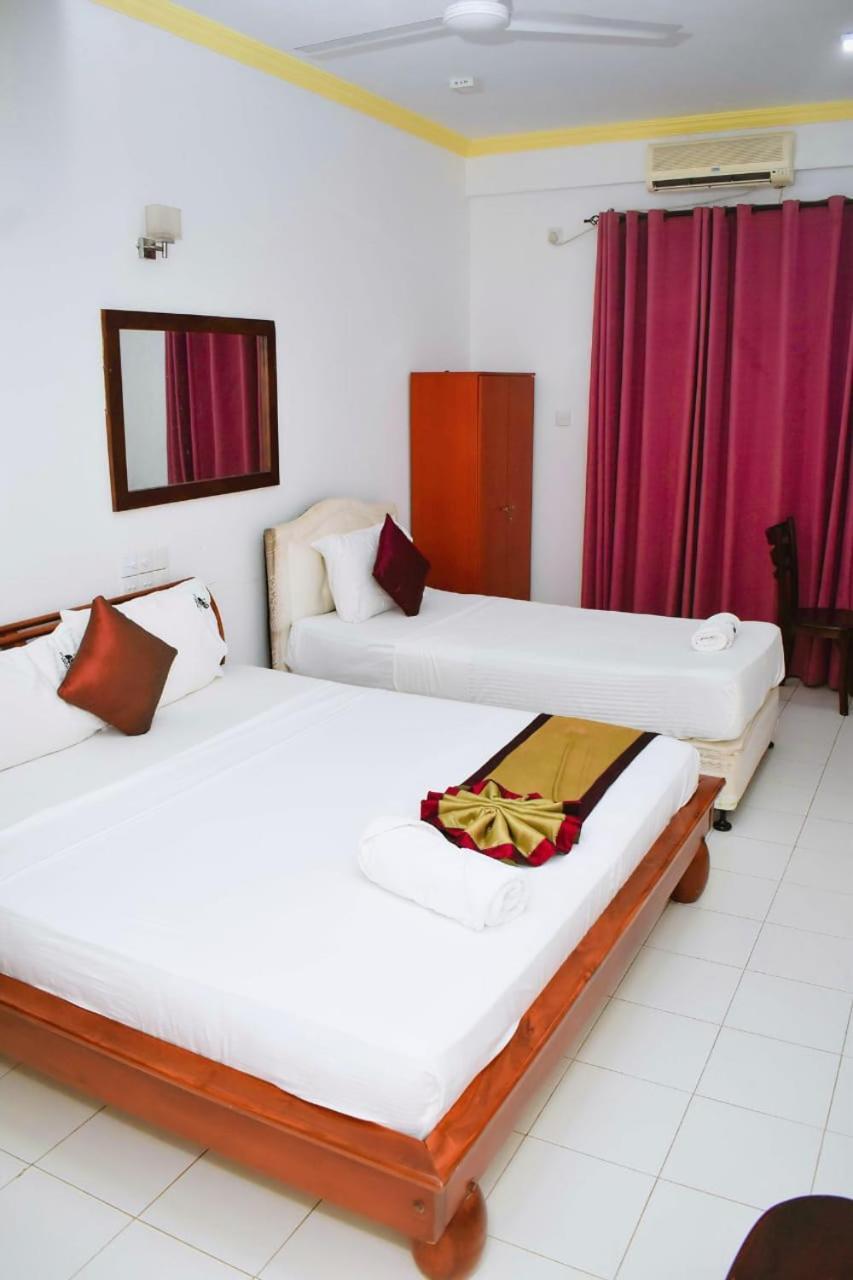 Hotel Sobana Udawalawe Exterior foto