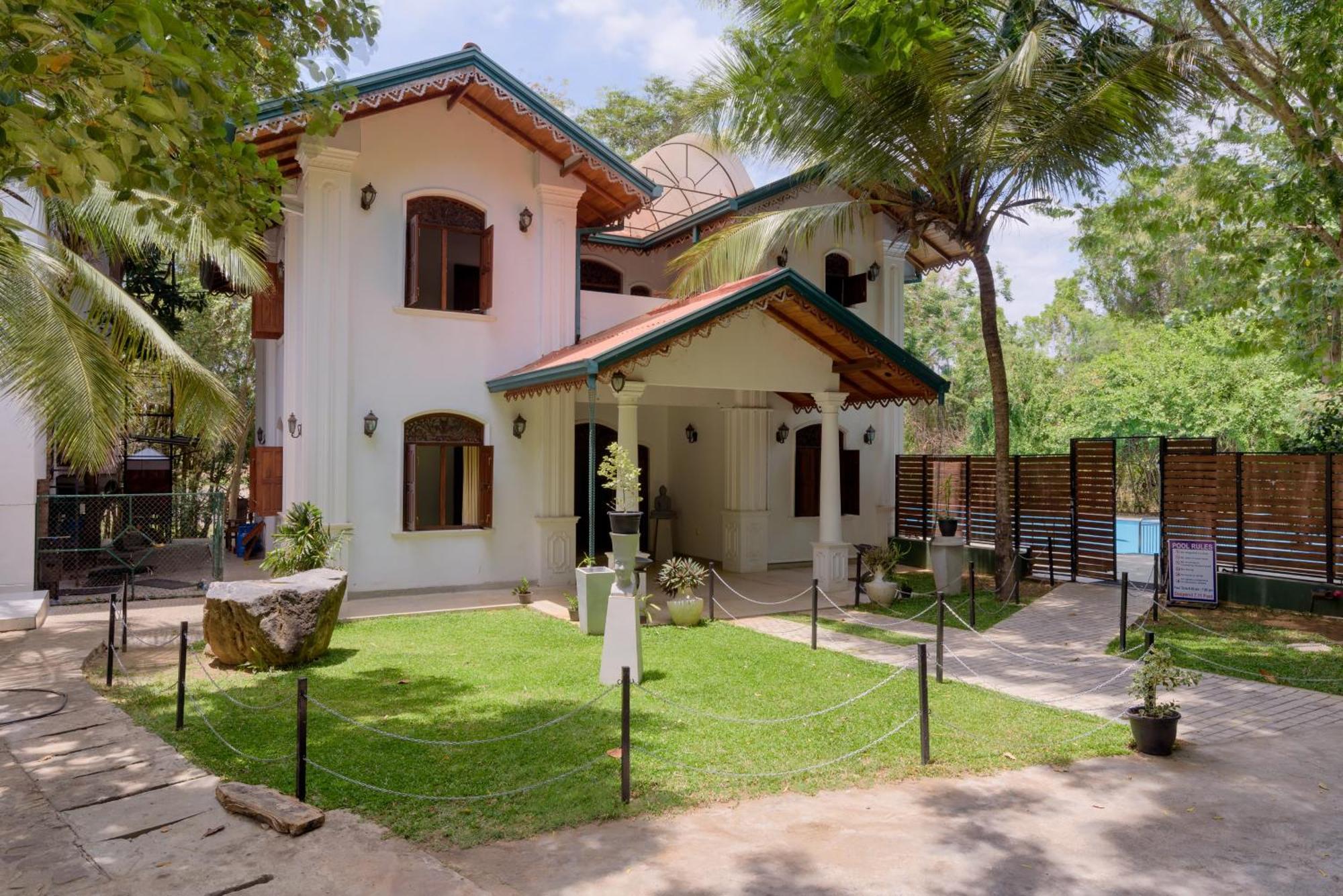 Hotel Sobana Udawalawe Exterior foto