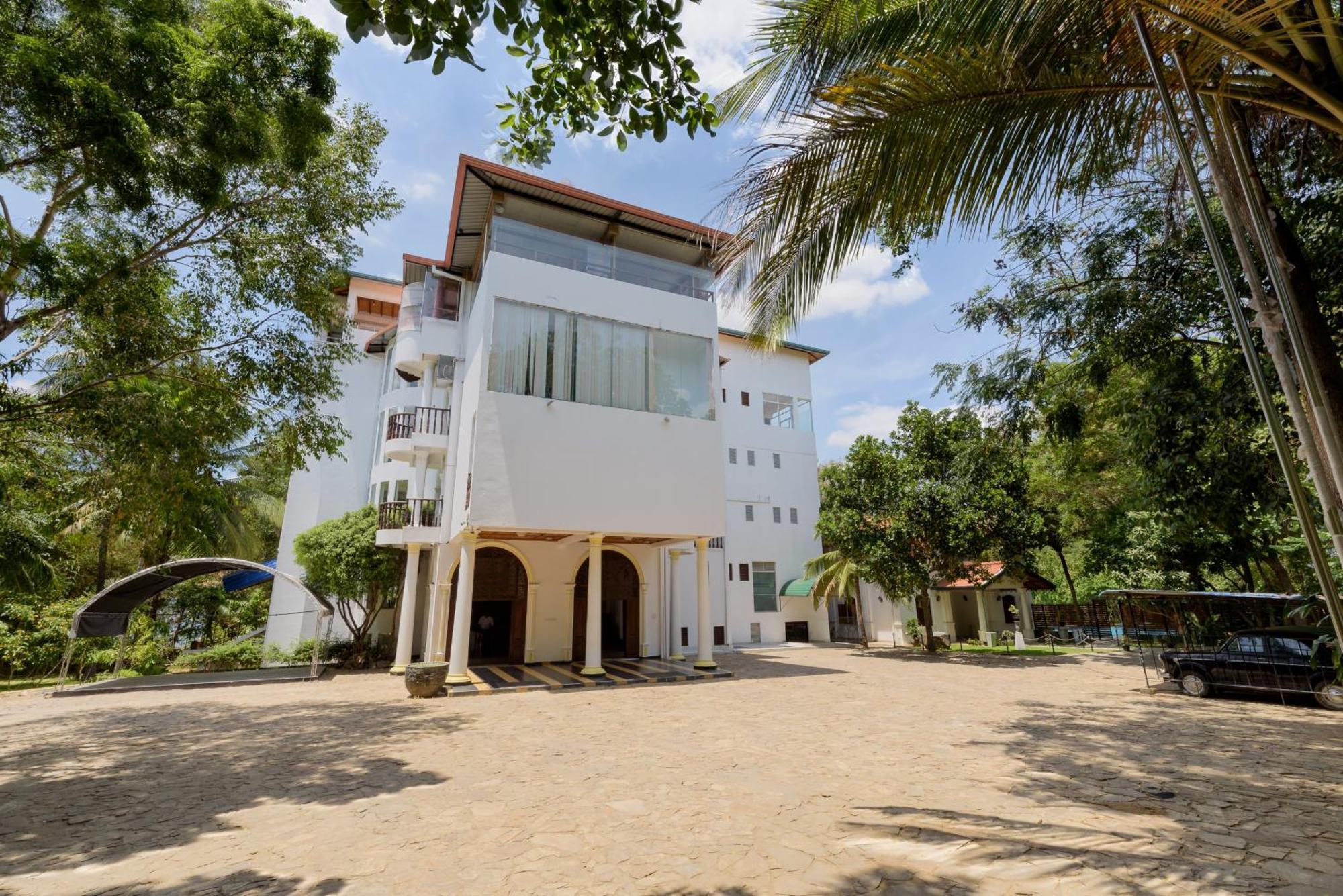 Hotel Sobana Udawalawe Exterior foto